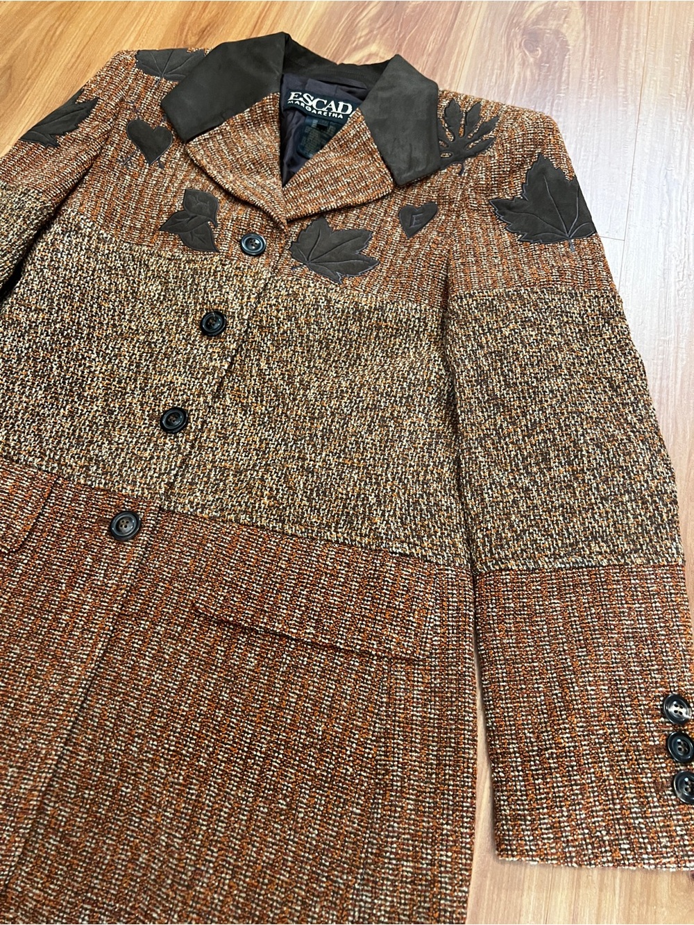 Vintage Escada Brown Knit Tweed Jacket with Suede Leaf Appliqué